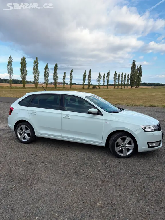 ŠKODA Rapid spaceback 1.2 TSI DRIVE 2017 TOP STAV - fotka 4