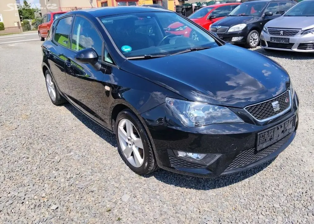 Seat Ibiza FR 1.2 TSI Výhřev. sed., Klima benzín - fotka 4