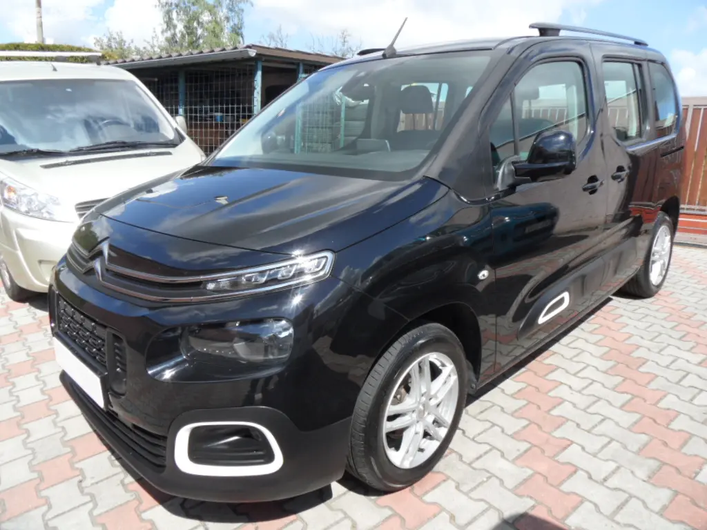Citroen Berlingo 1.5 Blue HDi,zak. v ČR,serv.kníž.