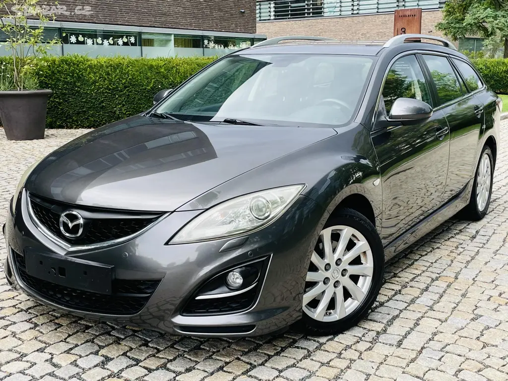 Mazda 6, 2.0i 114KW AUT VÝHŘEV SENZORY