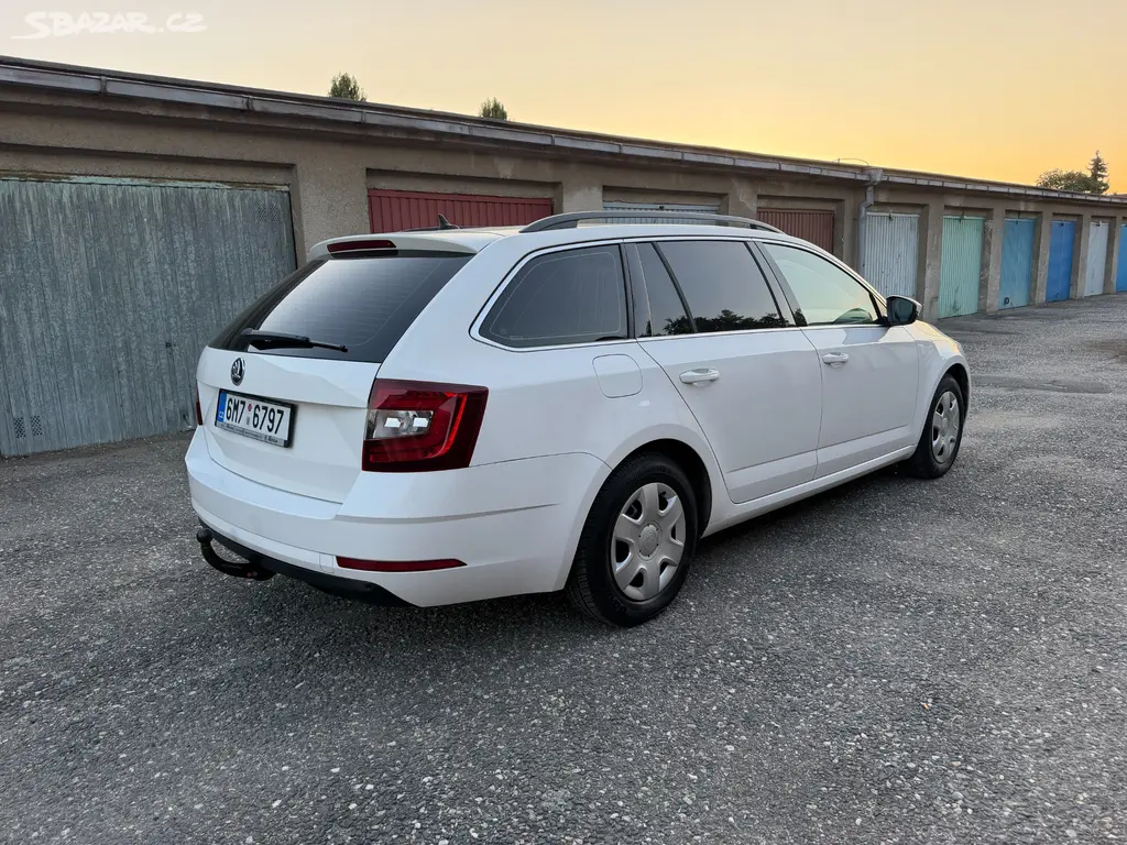 Škoda Octavia 3 Kombi 1.6 TDI, STYLE PLUS - fotka 2
