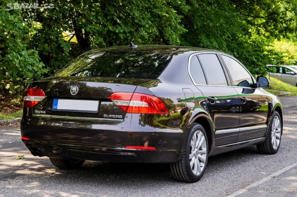 Škoda Superb 2,0 TDI 103 kW ČR - fotka 3