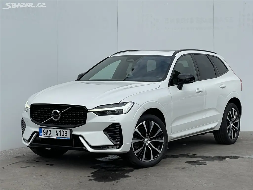 Volvo XC60, 2,0 B4 A8 Ultimate Dark LED