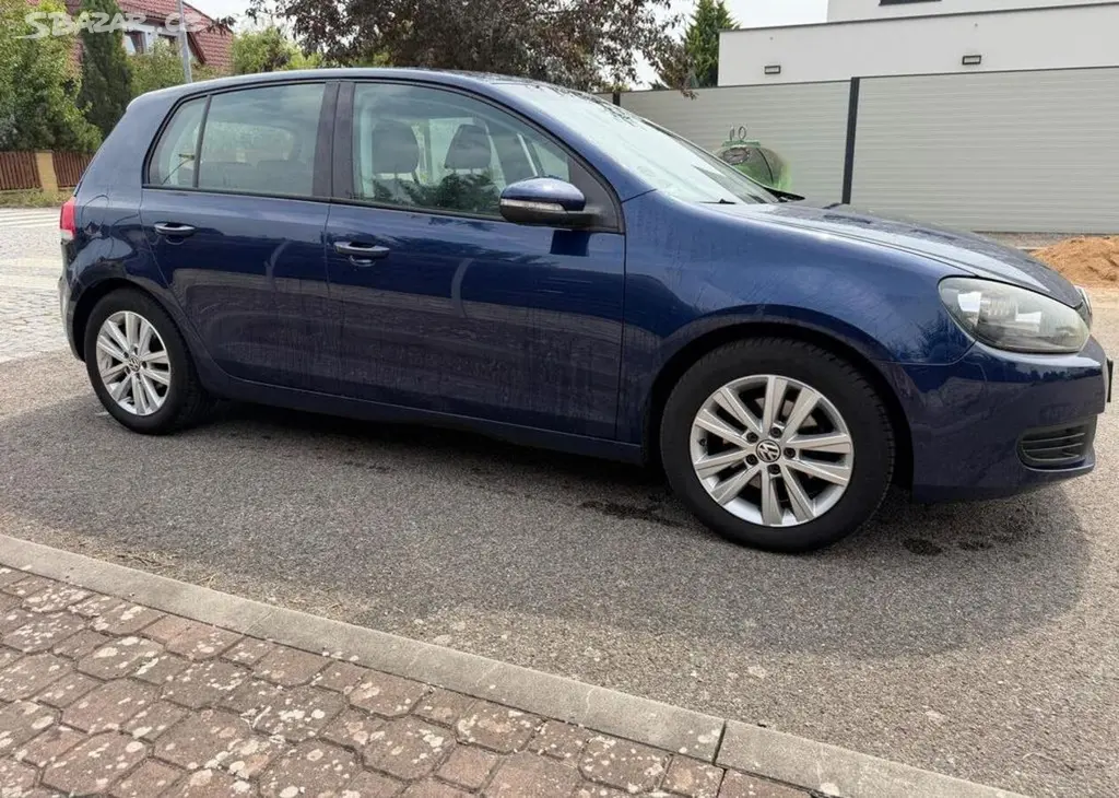 Volkswagen Golf VI 2,0TDi nová STk, Tažné nafta - fotka 5