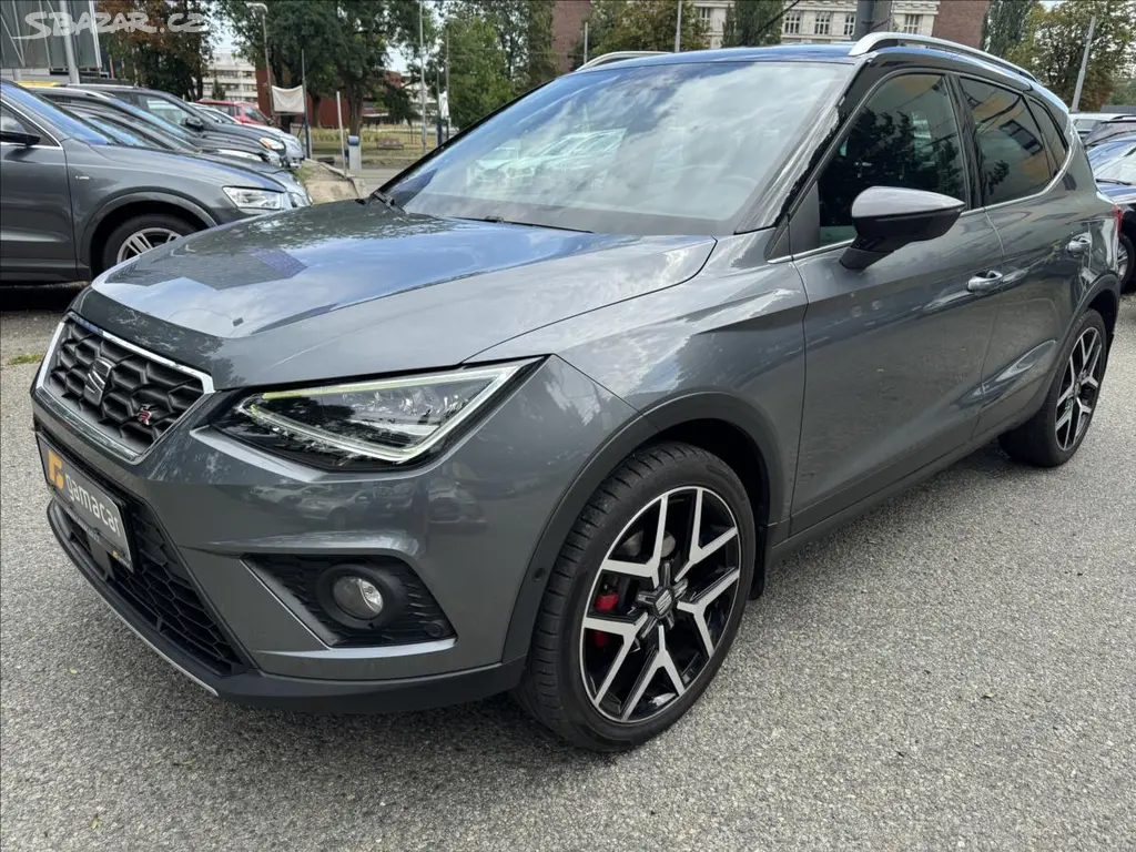 Seat Arona, 1,6 FR+FR+laiser+ 1.MAJITEL - fotka 3