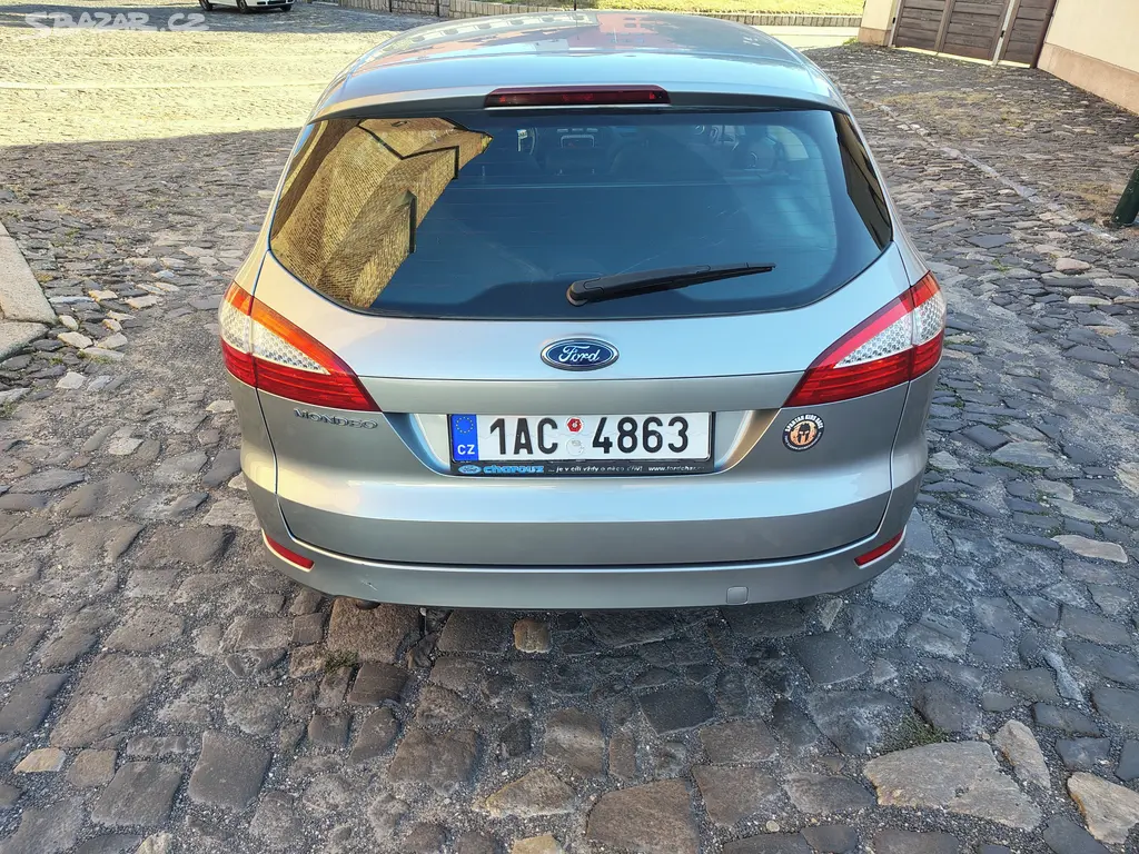Ford Mondeo 2.0dci 103kw Combi pouze 228tis.Km - fotka 5