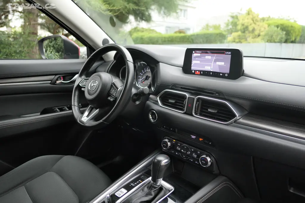 MAZDA CX-5 2,5 BENZIN,AUTOMAT,4X4,VELKA VYBAVA. - fotka 6