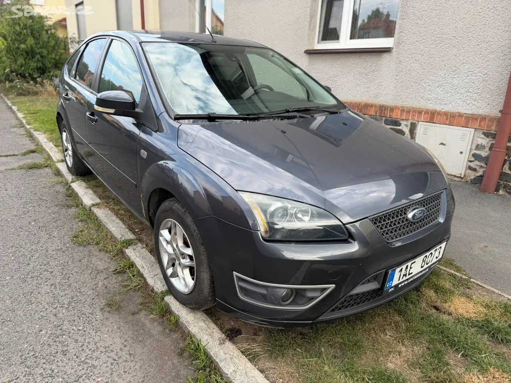 Ford Focus 1.6 TDCi (80 kW) ST paket / Nová STK - fotka 5