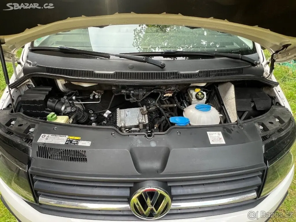 Volkswagen Multivan 2,0 TDI T6 /110KW/2019/MANUÁ - fotka 4