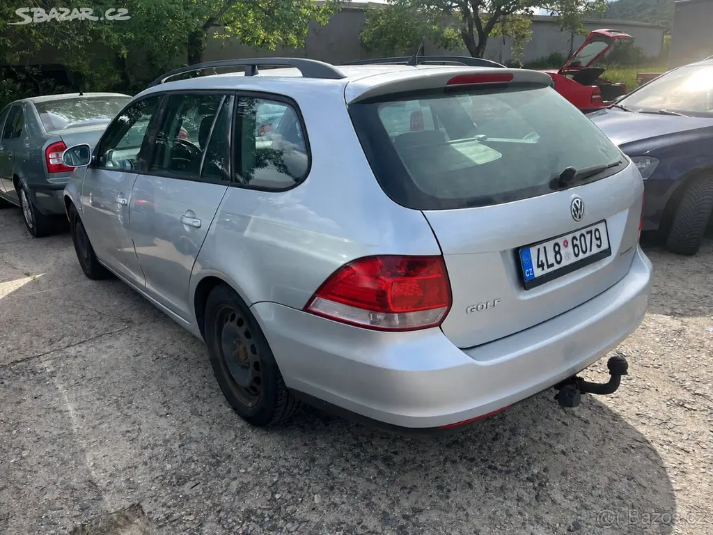 Klimatr,ser.kn,el.zr,VW Golf Variant 1.6 TDI 77 kw - fotka 4