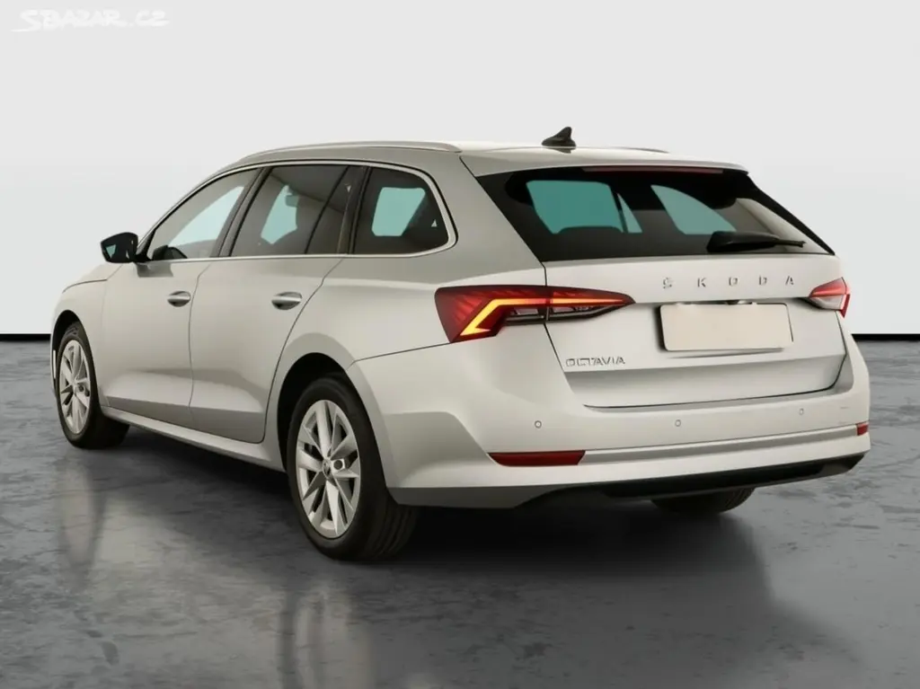 Škoda Octavia, 2.0 TDI, Style, ČR,1.maj, Navi - fotka 4