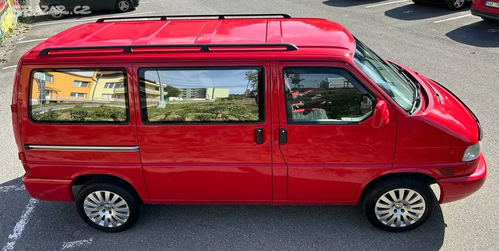VW Transportér T4 2,5 TDi 65kw rok 2000 - fotka 6