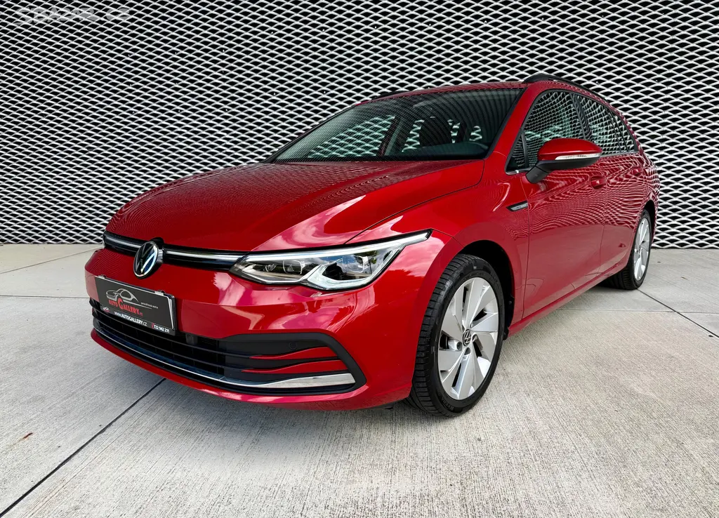 Volkswagen Golf, 1.5 TSi Style 110 kW - fotka 2