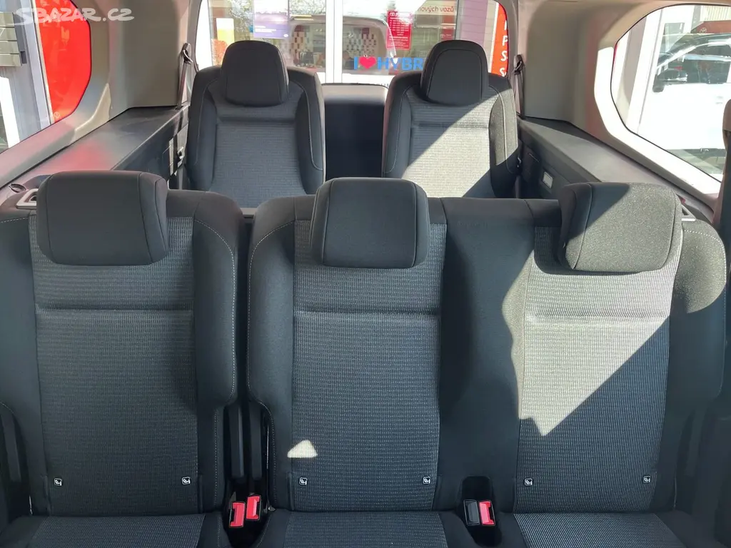 Toyota Proace City Verso, 1.5 nafta 130 koní - výbava - fotka 5