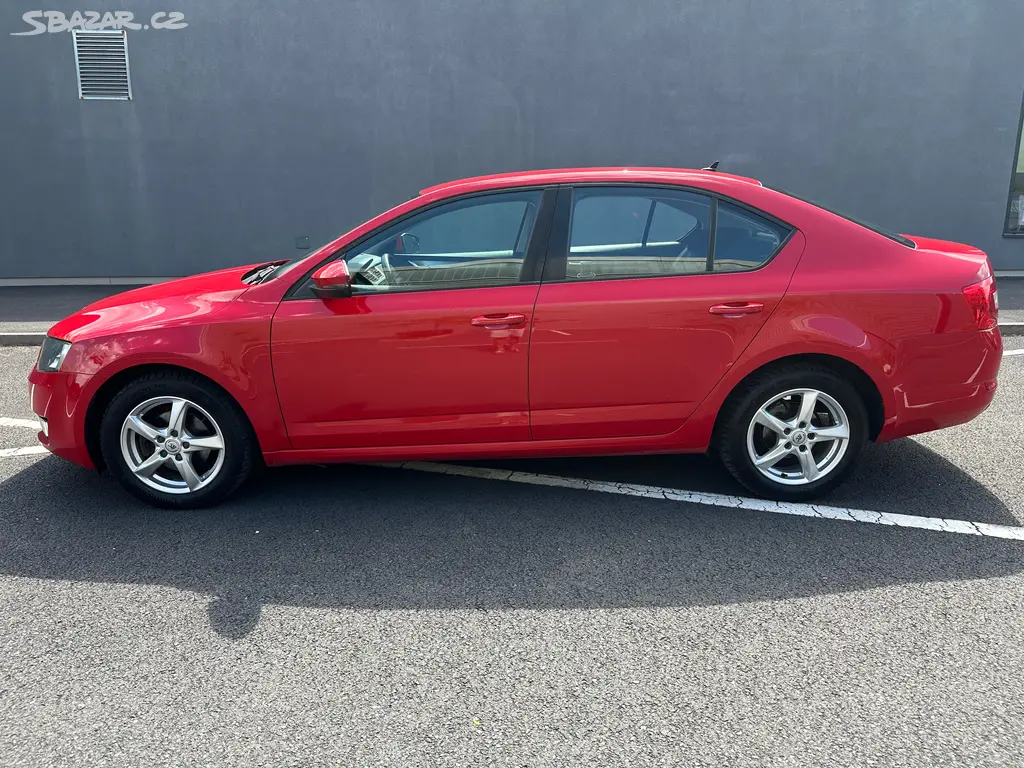 Škoda Octavia, 1.6Tdi 81kw DSG - fotka 4