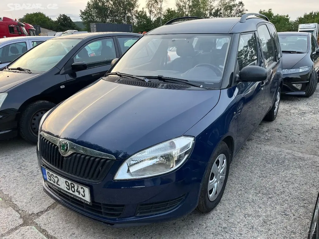 Top stav, 86 tis. km, Škoda Roomster 1.2 TSI 63 kW - fotka 3