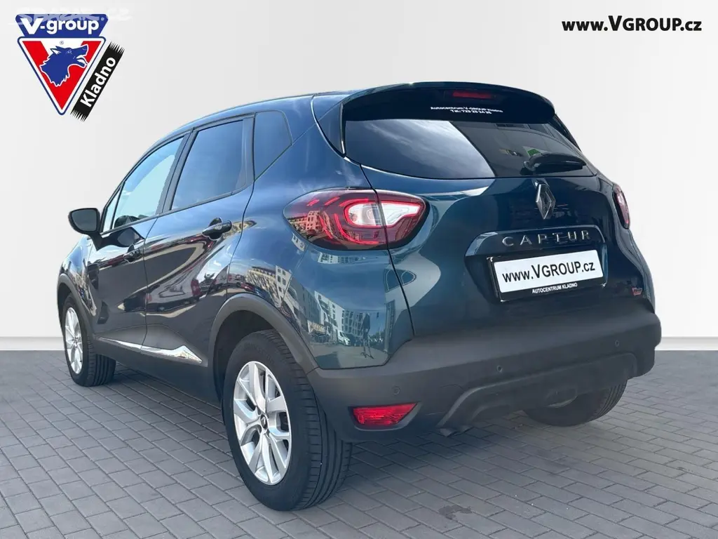 Renault Captur, LIMITED 1.3 TCe MAN6, ČR - fotka 3