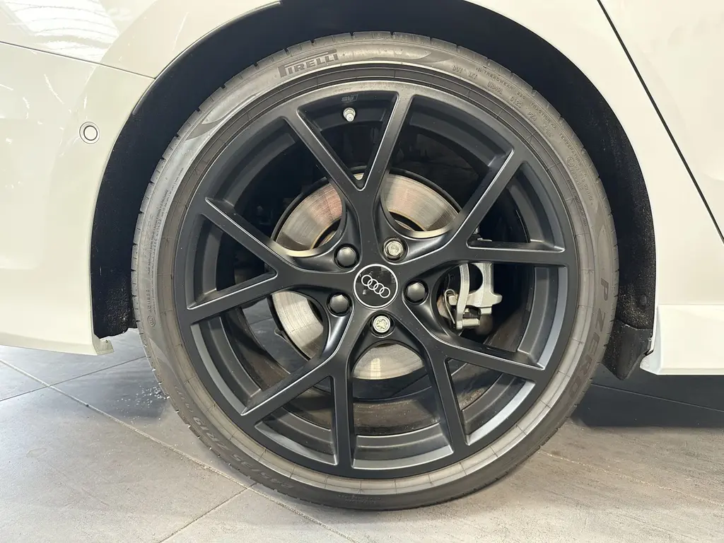 Audi RS3 2.5 TFSI - fotka 4