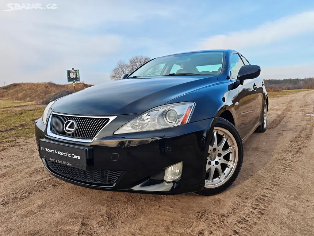 Lexus IS250,V6 153KW,Manual,2006,Luxury,bez koroze - fotka 5