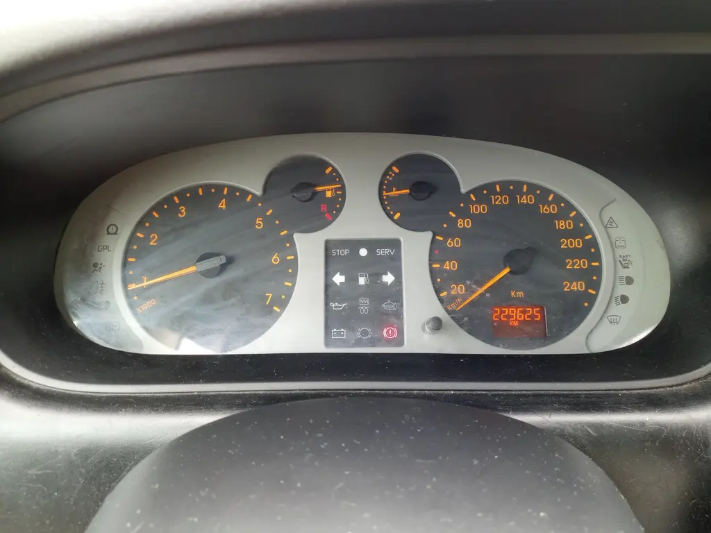 Renault Scenic RX4 - 4x4 - fotka 6