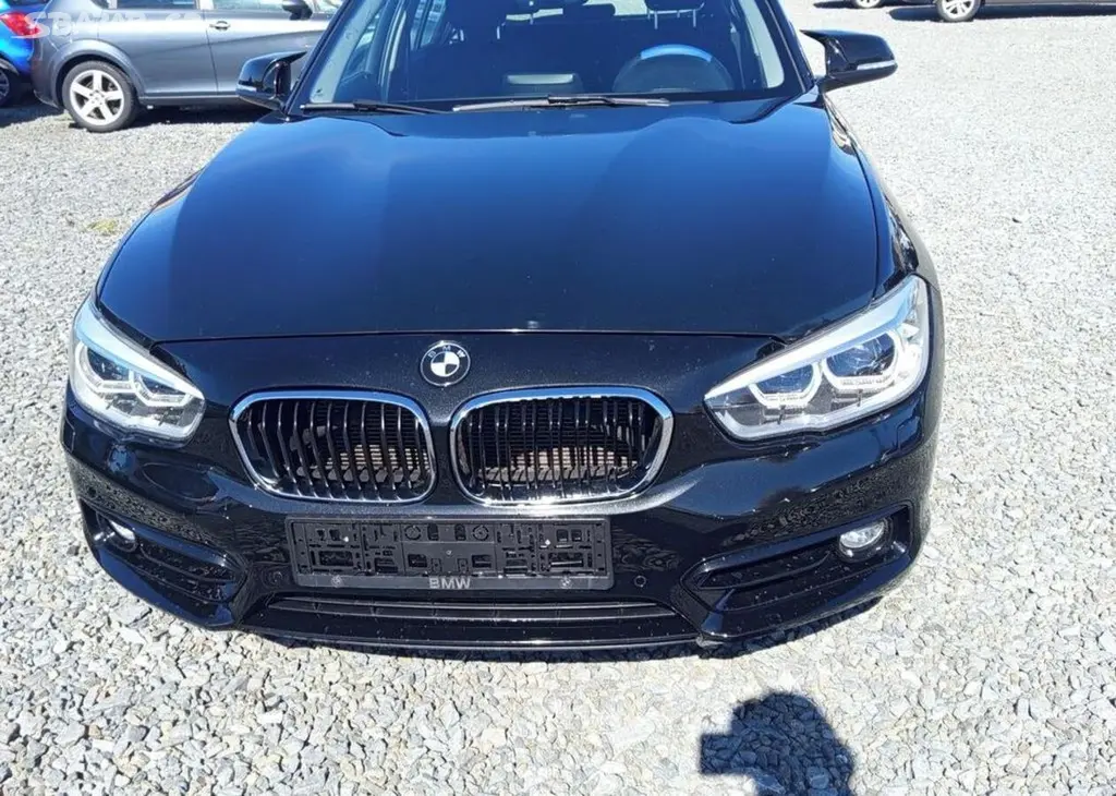 BMW Řada 1 116D 8AT Navi, Klima nafta automatická - fotka 3
