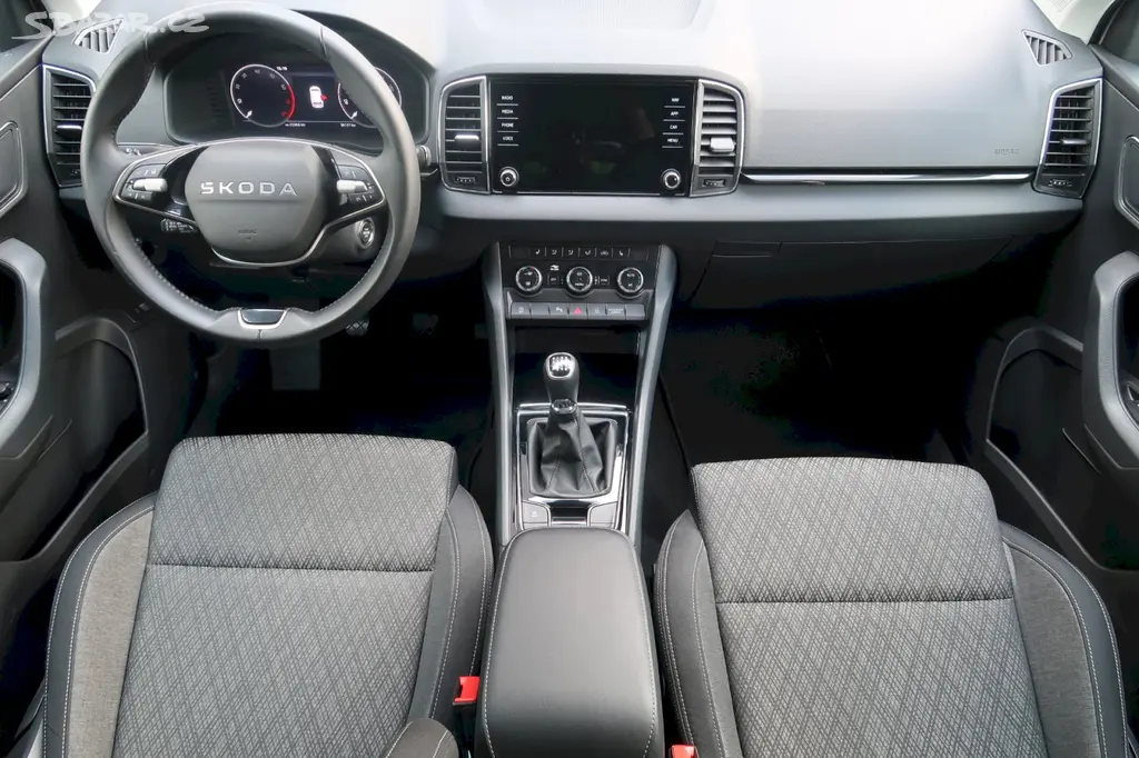 Škoda Karoq, Top Selection 1.5 TSI 110 kW - fotka 5