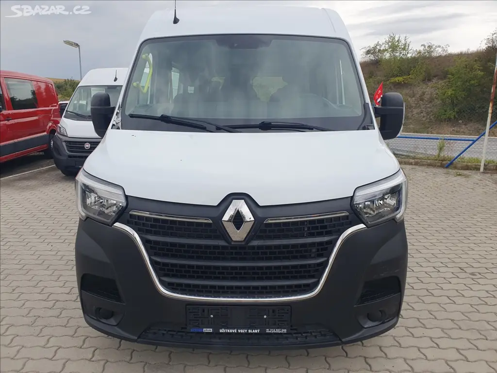 Renault Master, 2,3 L2H2 8míst 2x klima č.46. - fotka 2