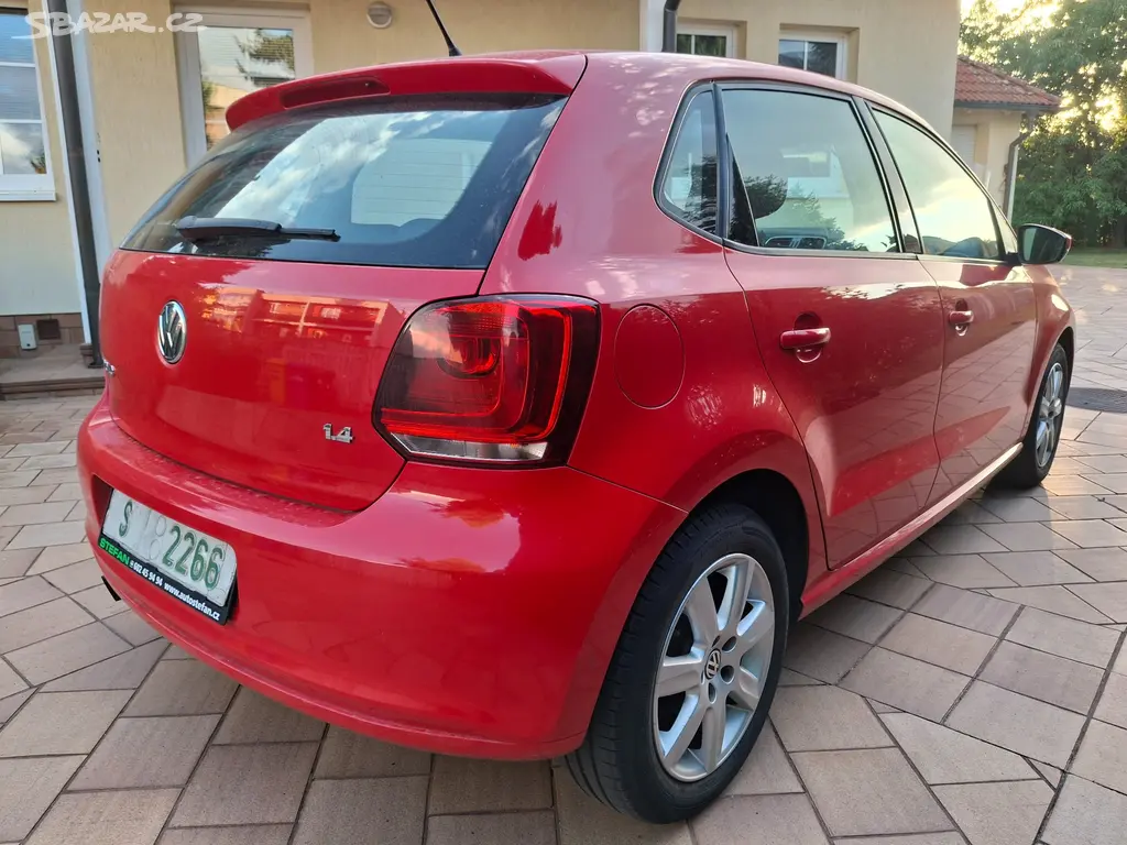 VW POLO V. 1.4 16V 63kw - fotka 5