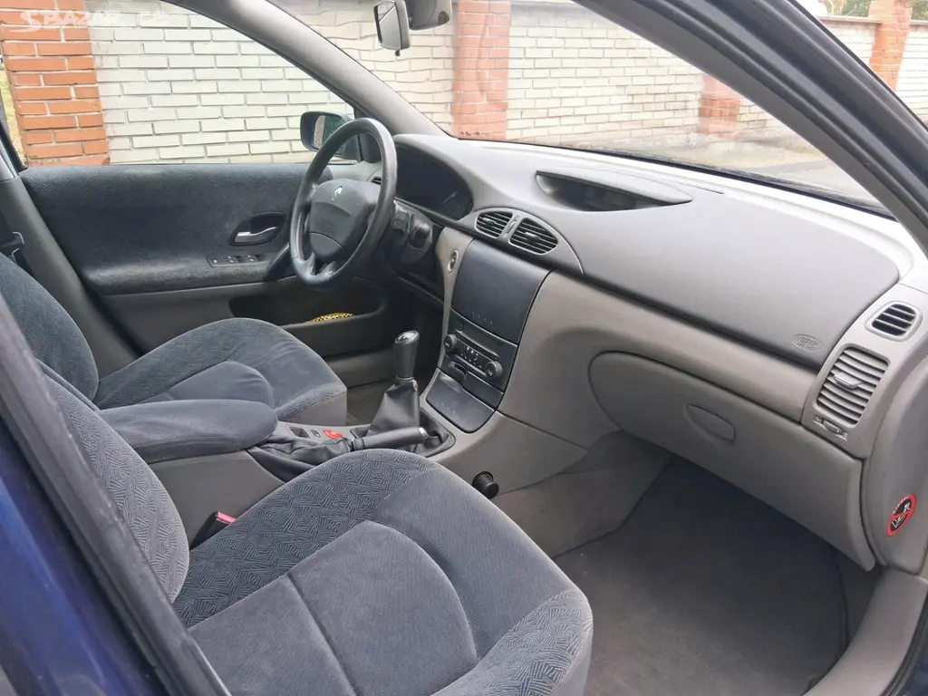 Renault Laguna - fotka 5