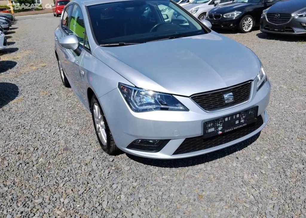 Seat Ibiza 1.0 TSI Klima, Tempomat benzín manuální - fotka 5
