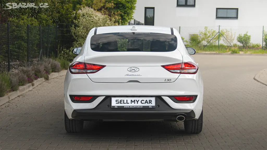 Hyundai i30, Fastback 1,0/88kW ČR Automat - fotka 5