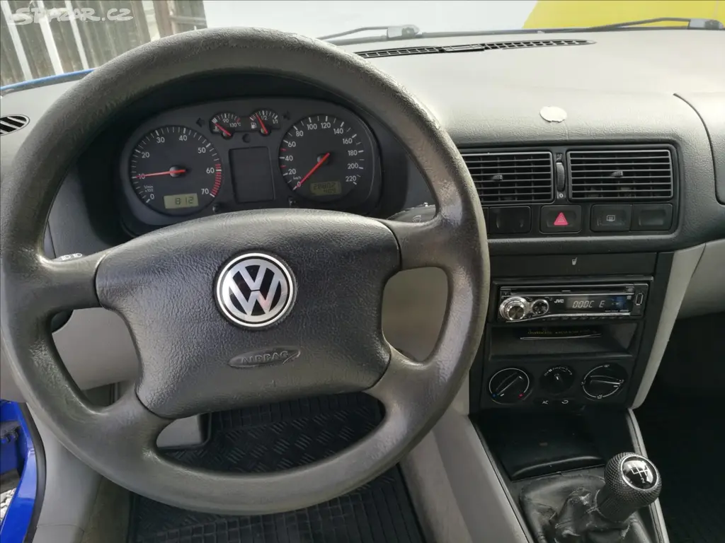 Volkswagen Golf, 1,4 i 3dv. - fotka 5