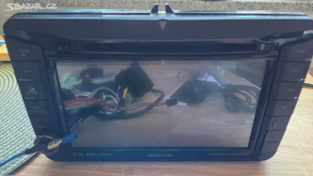 Autorádio Kenwood DNX518VDABS (VW, Škoda, Seat) - fotka 2