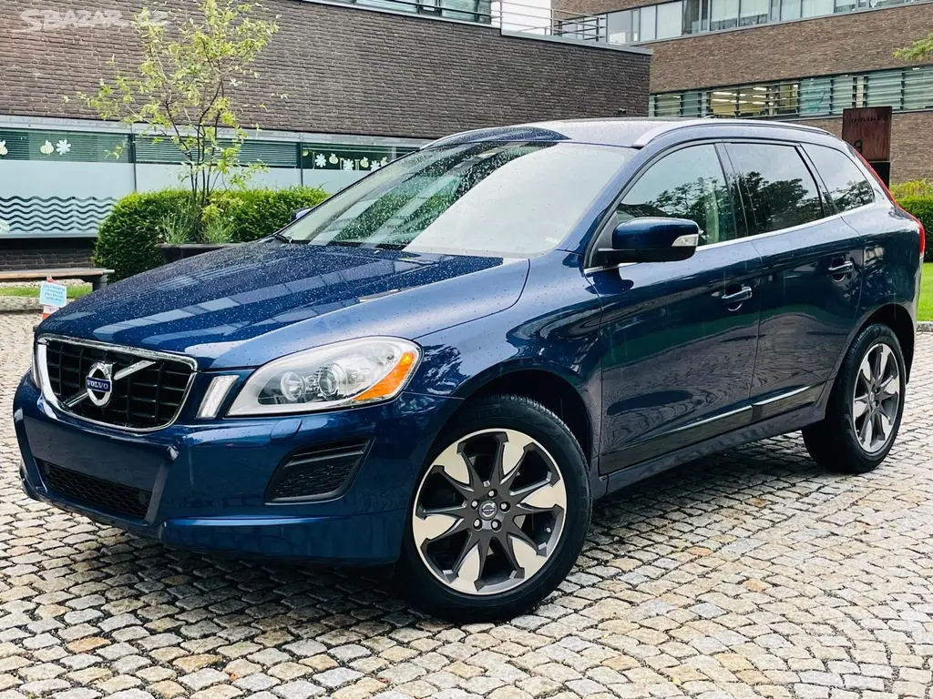 Volvo XC60, 2.4D5 5V 4x4 AUT TAŽNÉ SERVISK - fotka 3