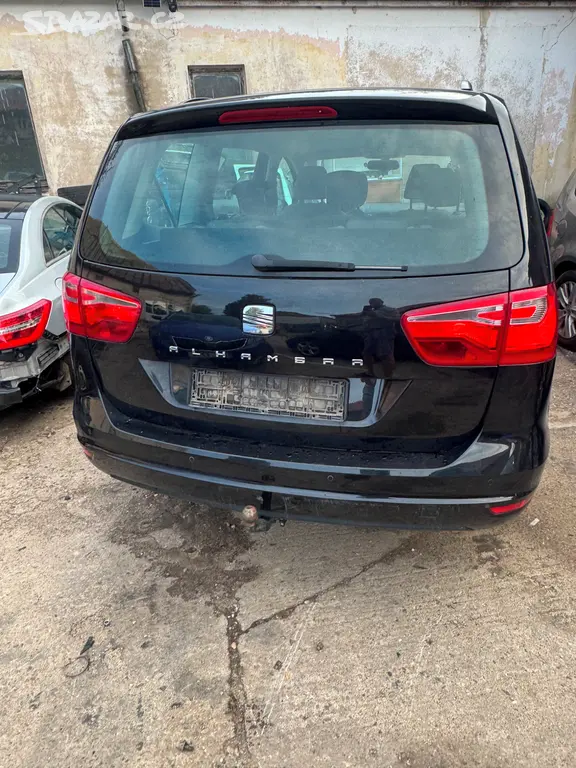 Prodám Havarovaný Seat Alhambra r.v.2011 2.0tdi. - fotka 4