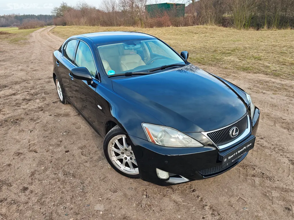 Lexus IS250,V6 153KW,Manual,2006,Luxury,bez koroze - fotka 3