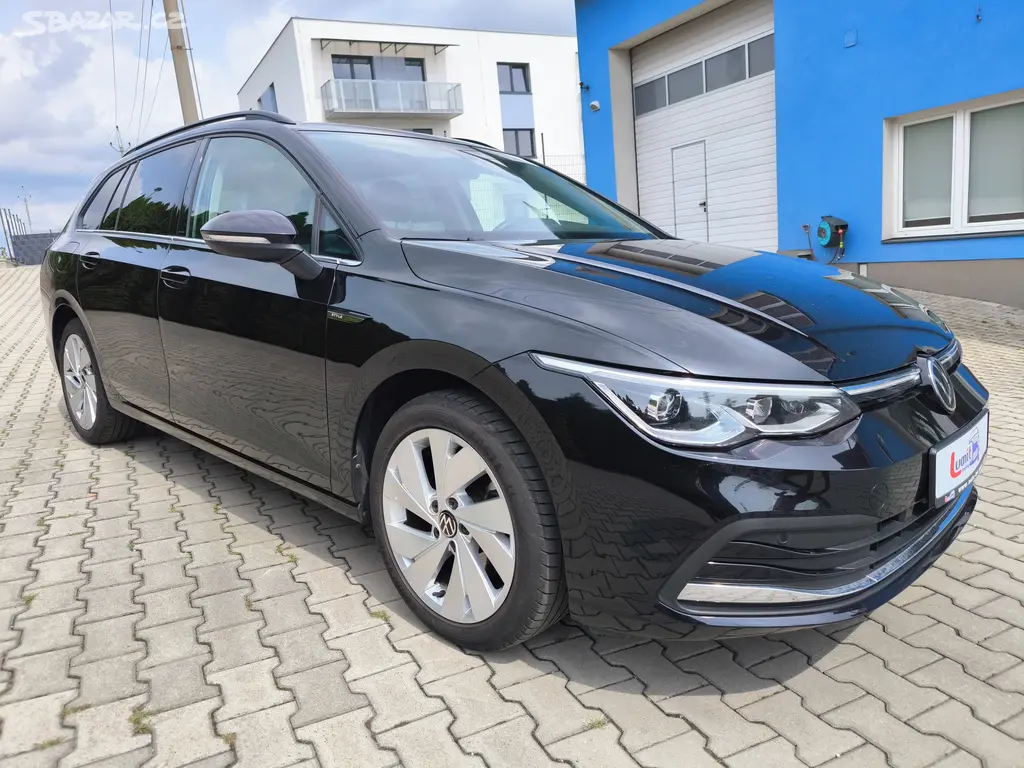 Volkswagen Golf, 2.0 TDi 110kW Style DSG - fotka 3
