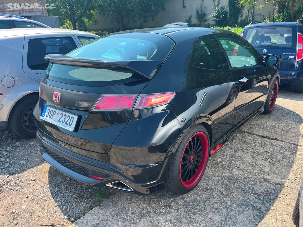 Sport Type R vzhled,Honda Civic 2.2CTDi 2008,103kW - fotka 2