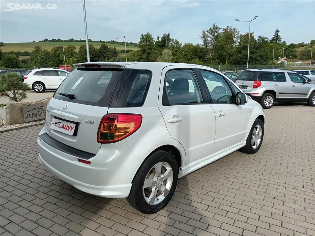 Suzuki SX4, 1,6 VVT,79KW,VÝHŘEV,SERVIS, - fotka 5