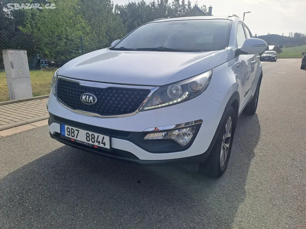Kia Sportage, 1.MAJ,ČR,DPH,4X4,AUTOMAT - fotka 2