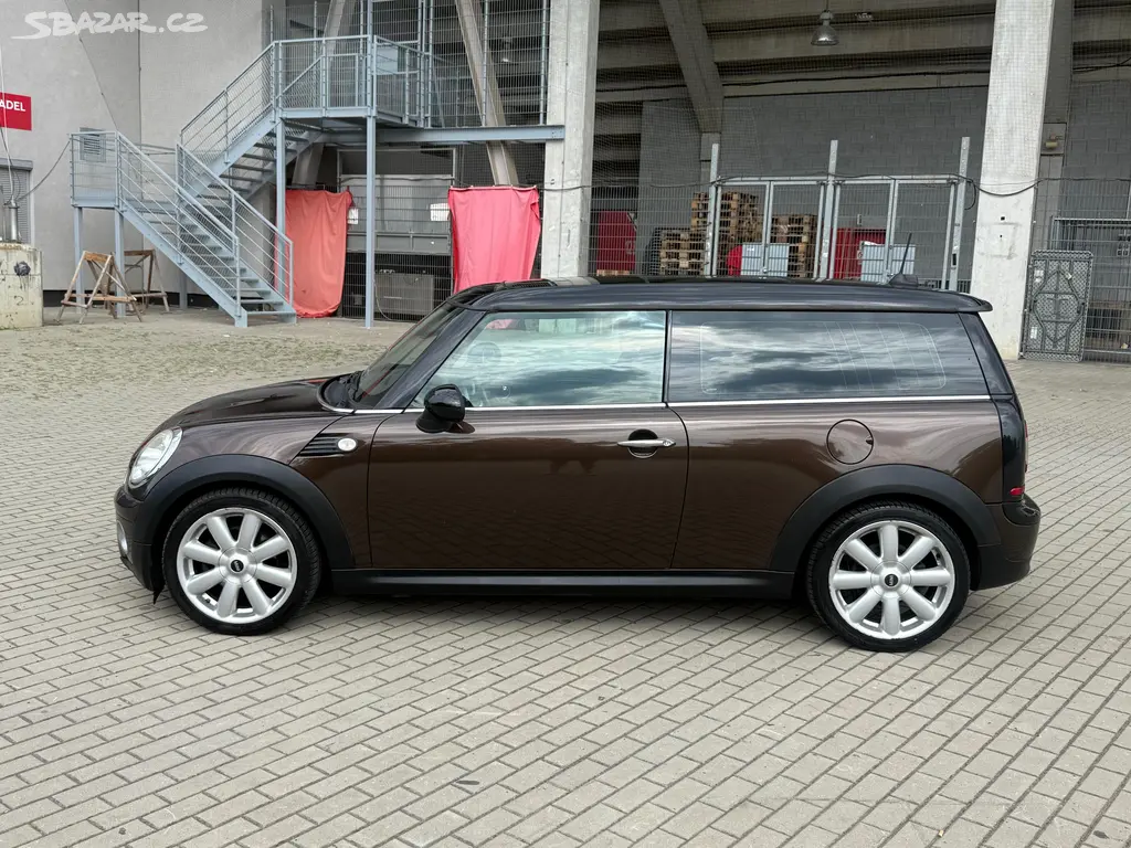 Mini Clubman, 1.6D, 80kw Automat - fotka 2
