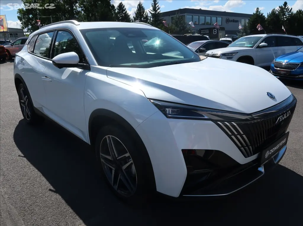 Dongfeng Mage, 1,5 T 145 kW E3 DCT7 - fotka 2