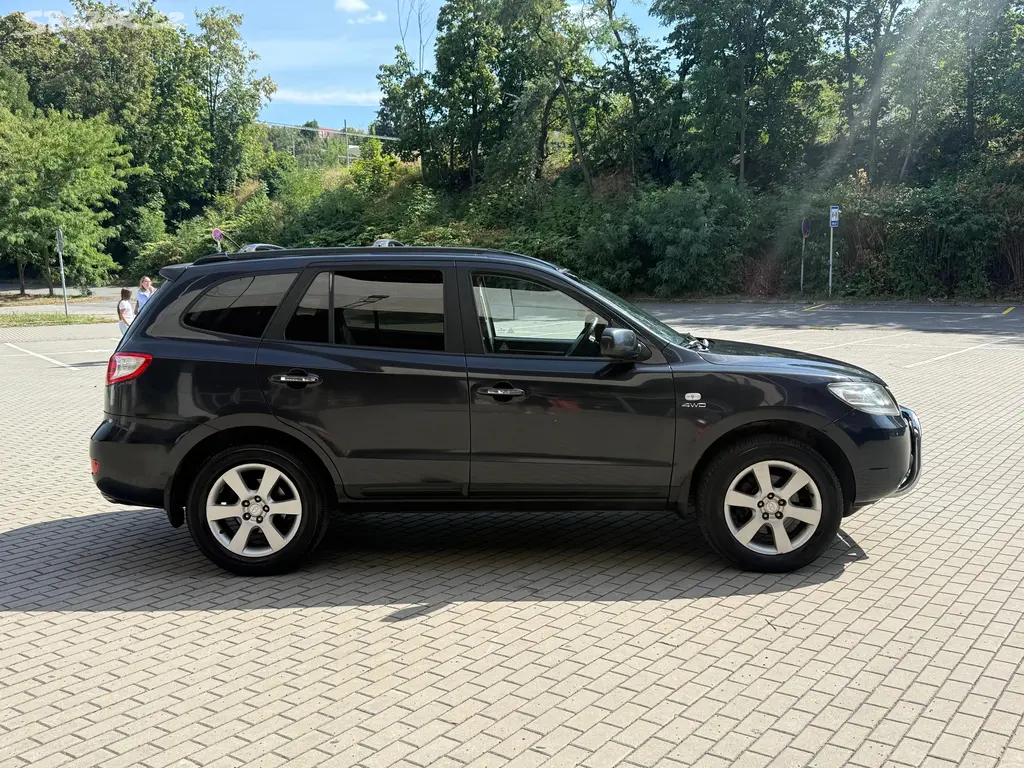 Hyundai Santa Fe, 2.2CRDi, 114kw 4x4 Aut. Tažné - fotka 6