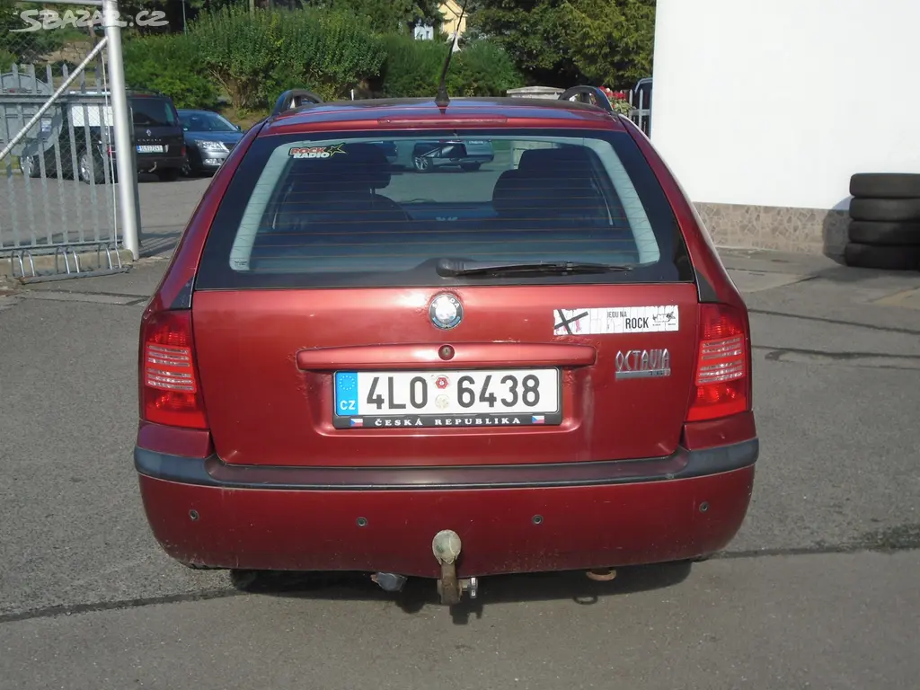 Škoda Octavia 1.6 75kW - fotka 5