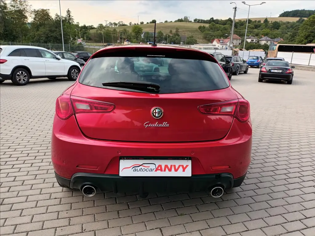 Alfa Romeo Giulietta, 1,6 1.6 JTD,77KW,SPRINT,TAŽNÉ, - fotka 6