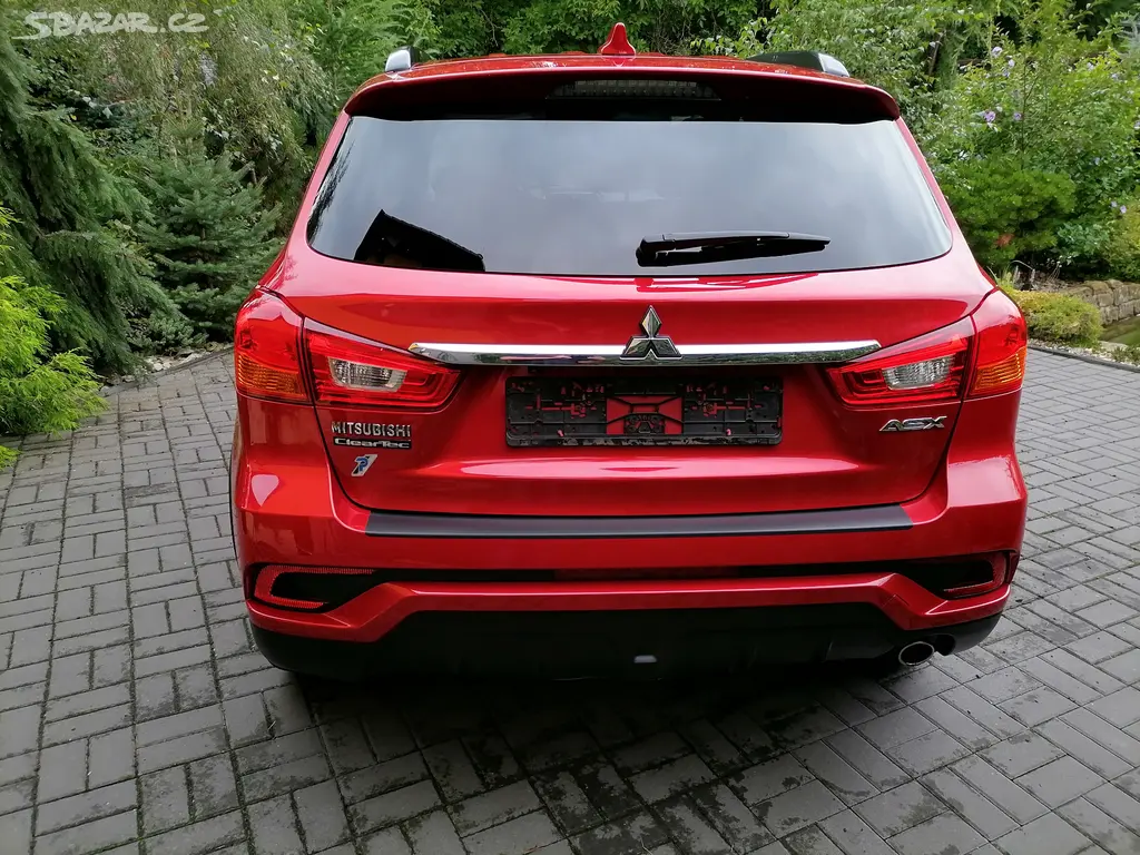 Mitsubishi ASX 1.6i86kwKamXenonTažnýJenSMitWebasto - fotka 4