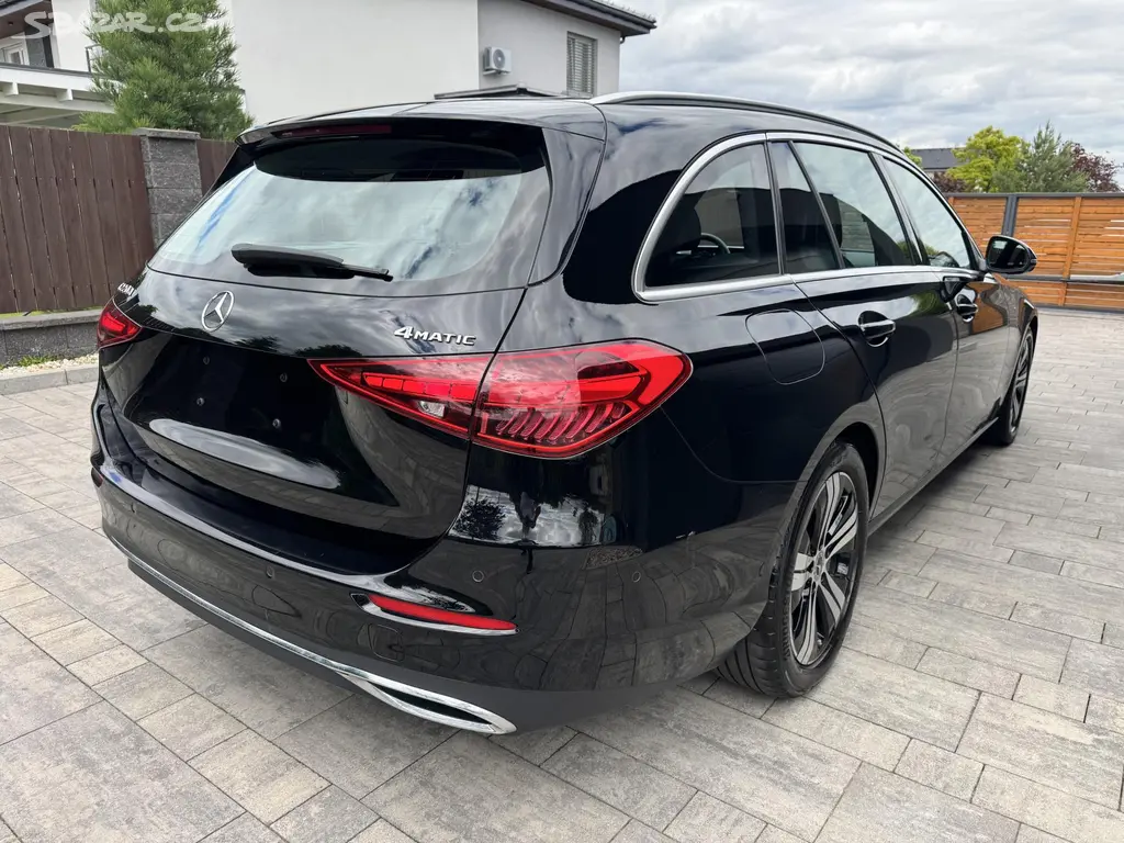 Mercedes-Benz Třídy C, C 220d 4MATIC AVANTGARDE Tažné - fotka 4