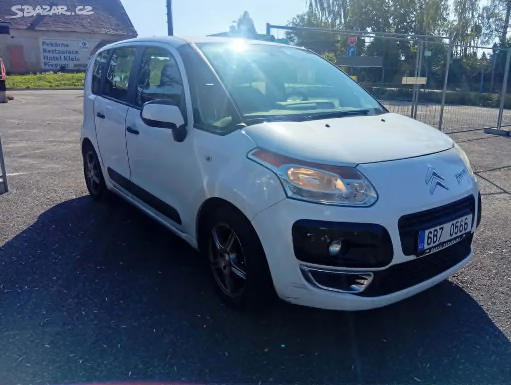 Citroen C3 Picasso 1,4 benzín 70kw - fotka 2