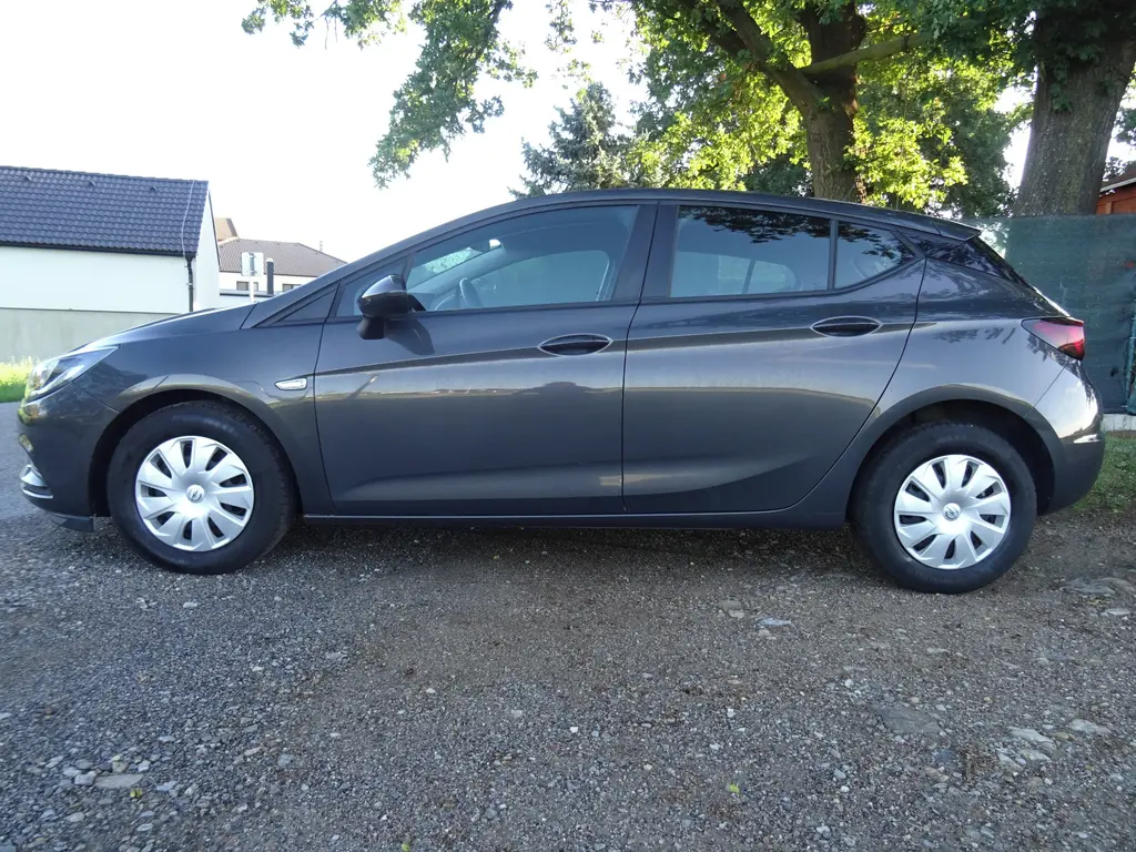 Opel Astra K 1,0T 2x sada kol,spotřeba 5,4L/100km - fotka 3