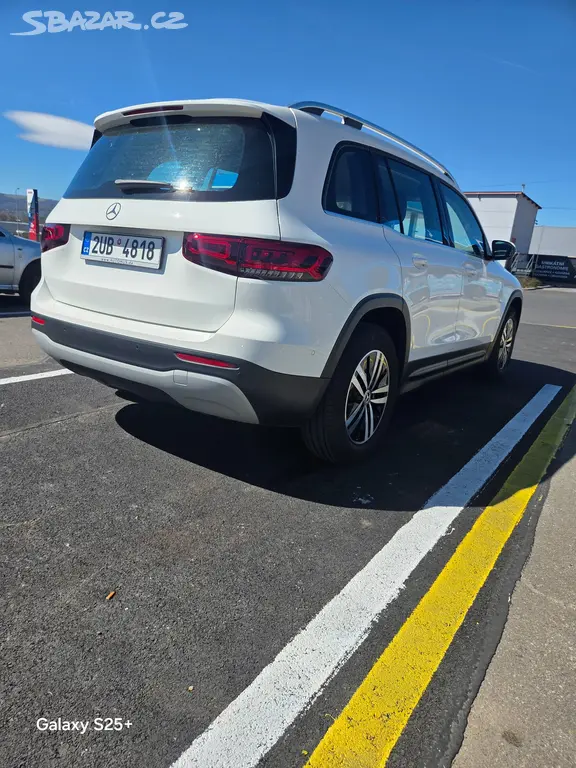 Mercedes-Benz GLB 200d - fotka 4